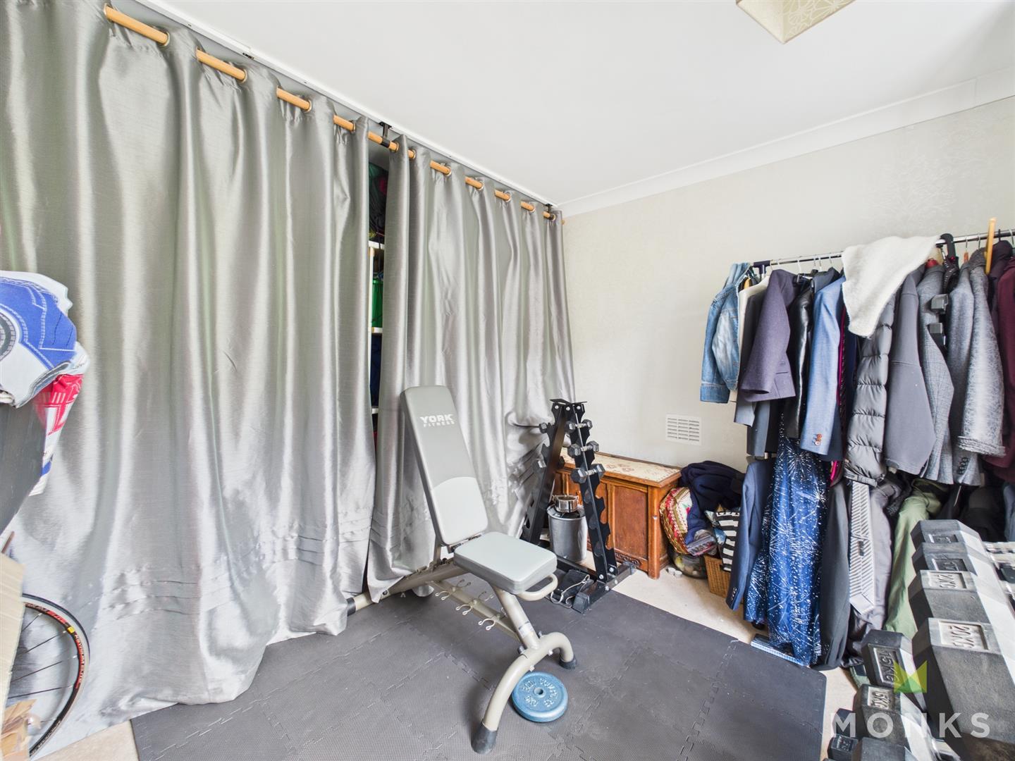 Glandeg High Street, Llangollen, LL20 7EG For Sale